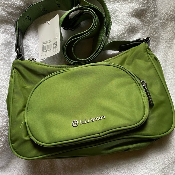 Lululemon Crossbody with Nano Pouch color green - Picture 7 of 8